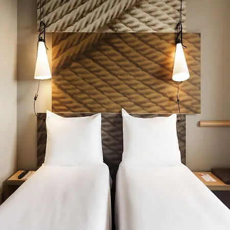 Ibis Centre 3*